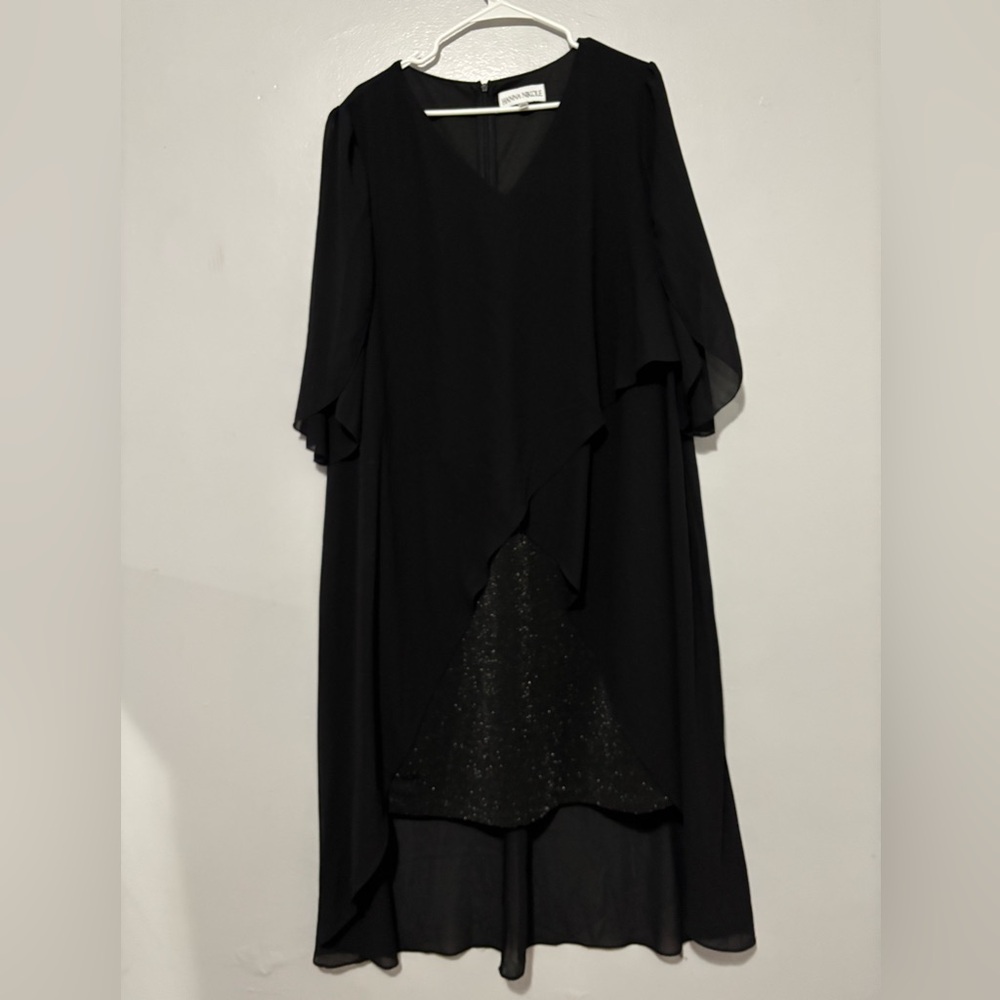 Chic Asymmetrical Black Dress